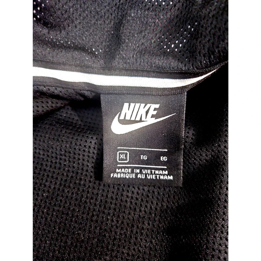 Nike Men’s Hooded Windbreaker All Over Print Jacket Size XL AQ0584-010